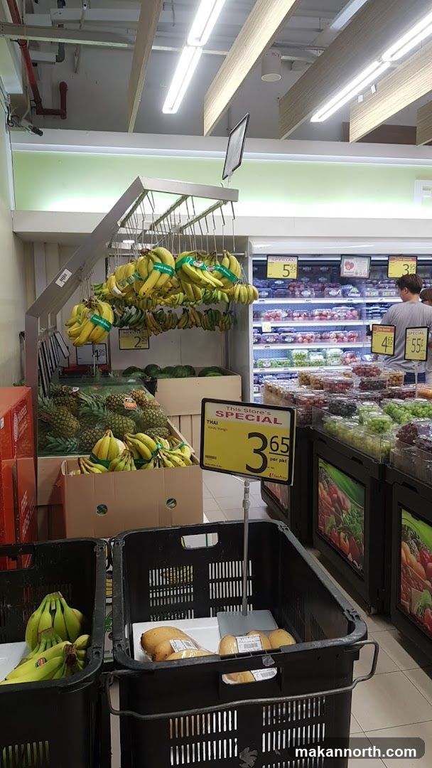 Produce Aisle