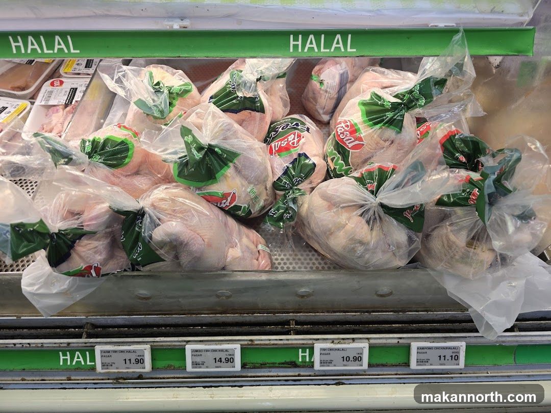 Halal Chicken Display