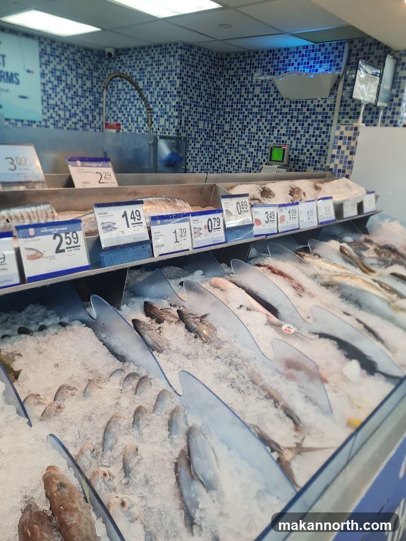 Fresh Fish Display
