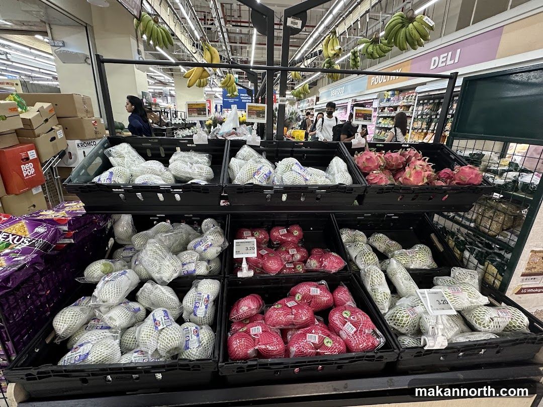 Supermarket Produce Aisle