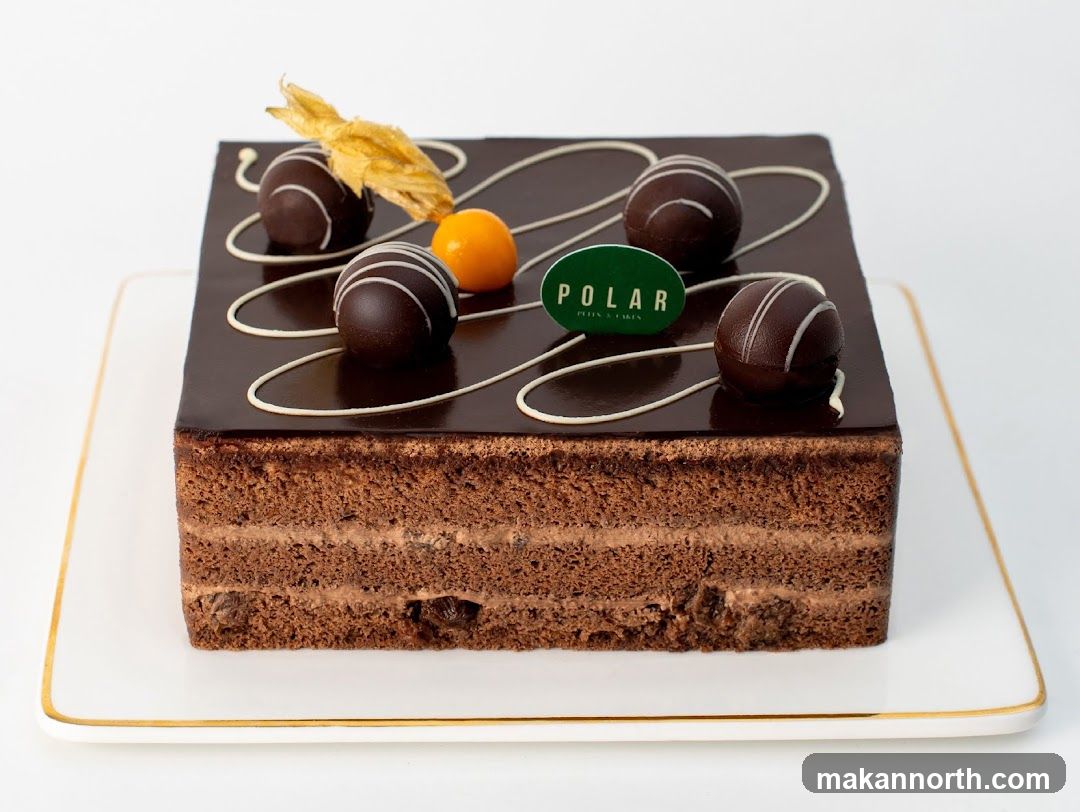 Chocolate Cake with Truffles