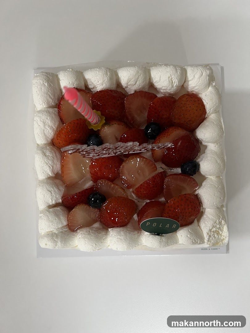 Strawberry and Blueberry Cake