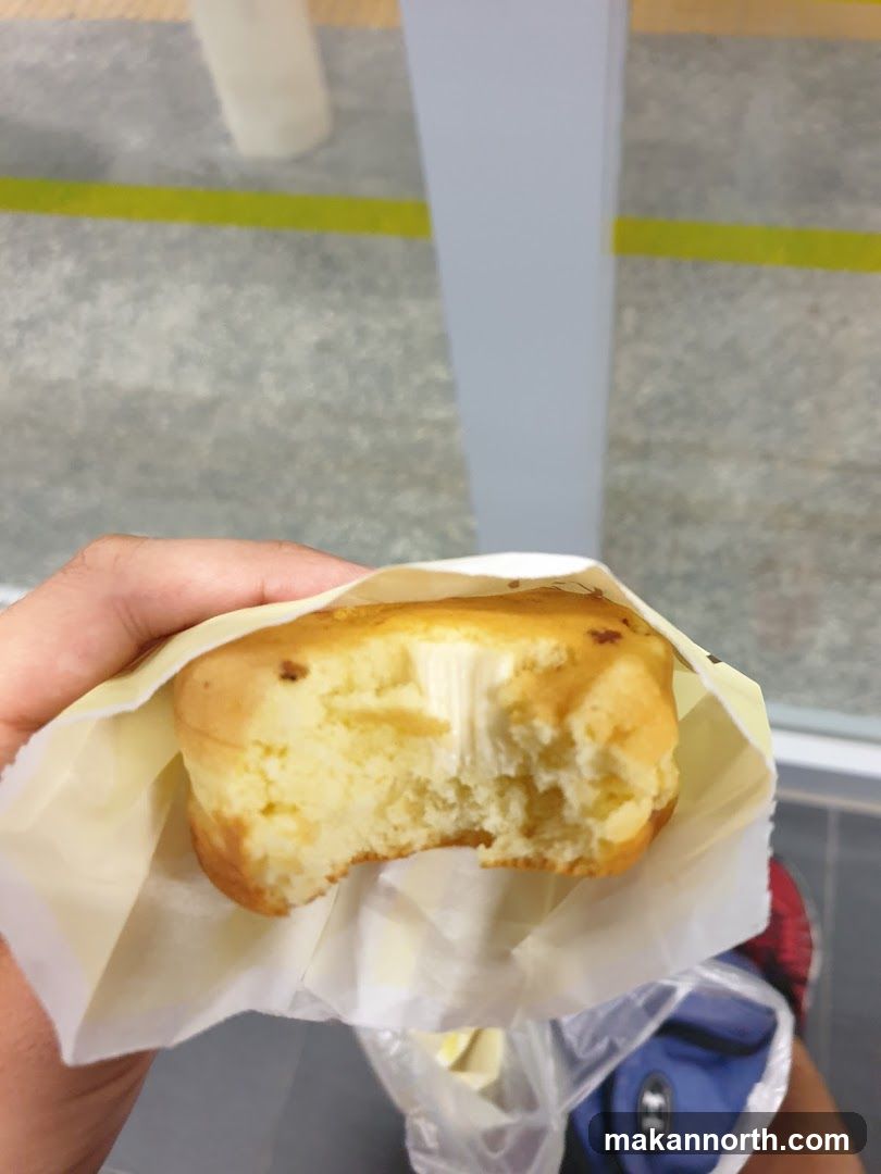 Cream-filled pastry