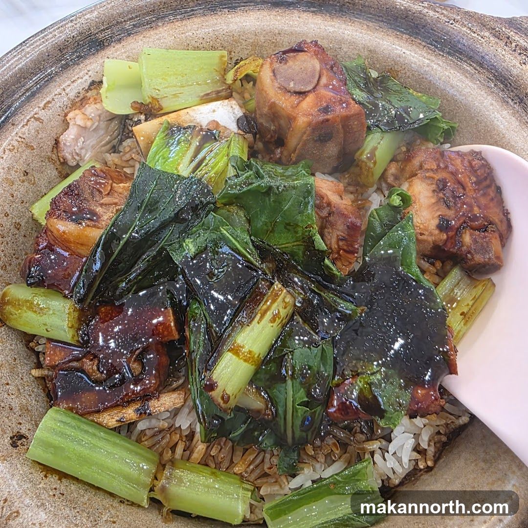 Claypot Rice with Pork Ribs and Vegetables