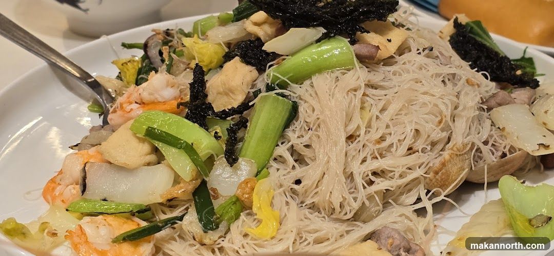 Seafood and Vegetable Noodles