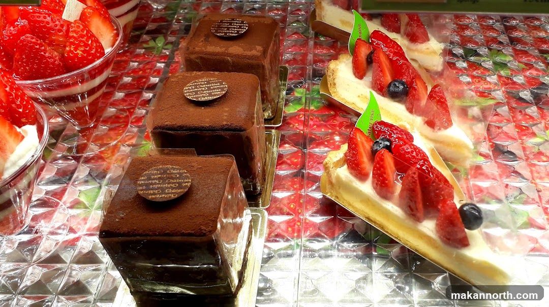 Dessert Display