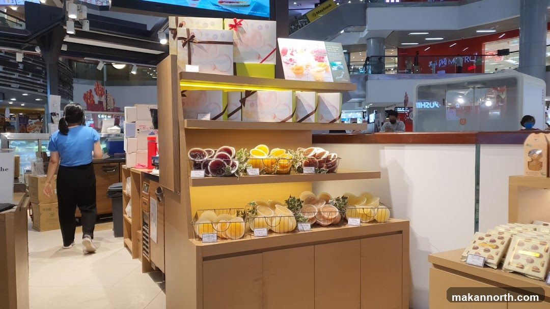 Dessert Display
