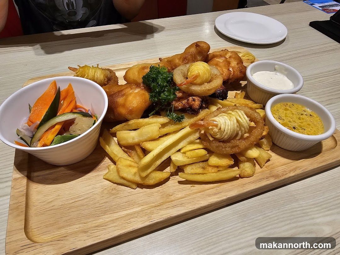 Seafood Platter with Fries and Salad