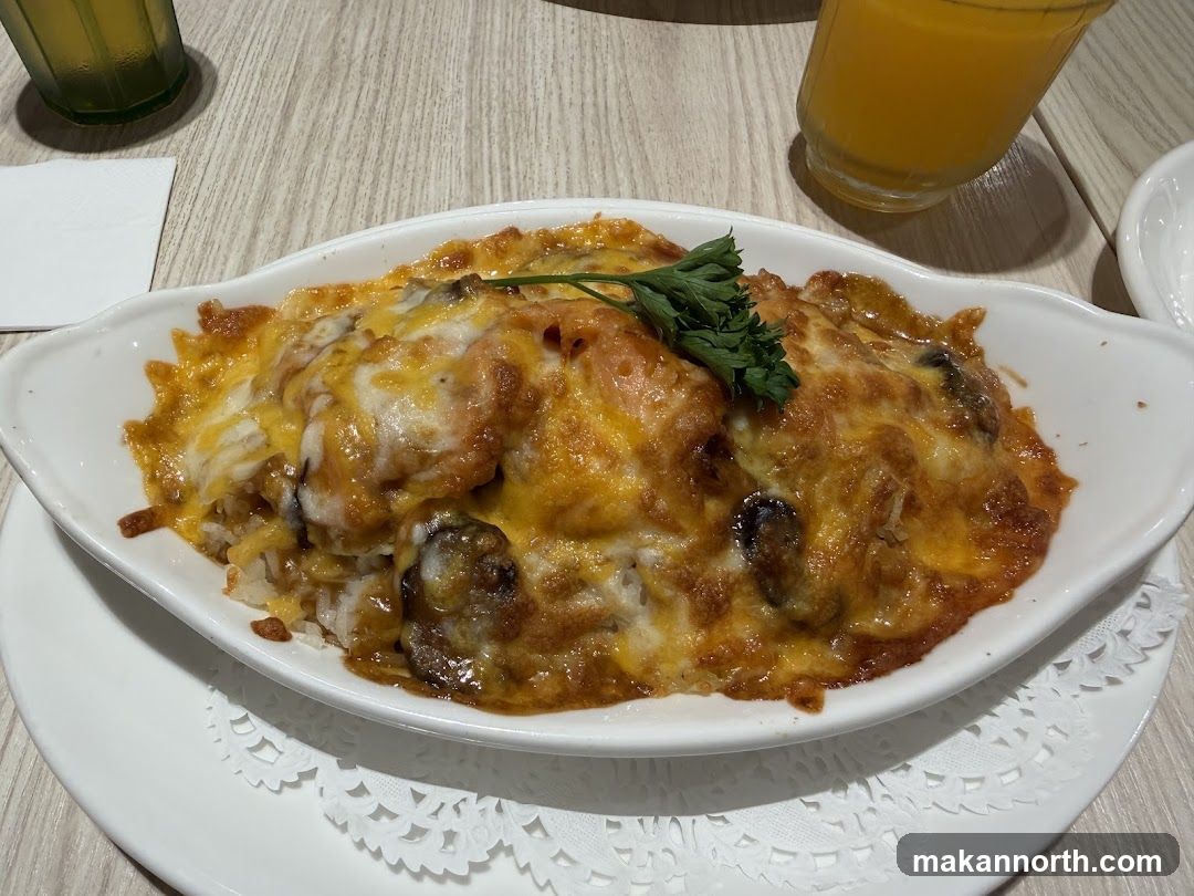 Baked Rice Dish with Cheese