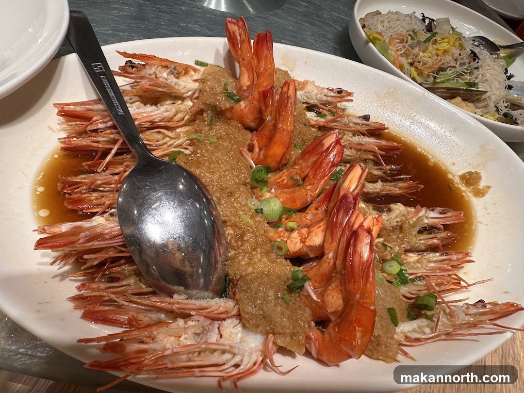 Steamed Prawns with Garlic