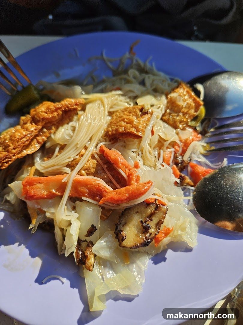 Noodle Dish with Crab Sticks and Fried Tofu