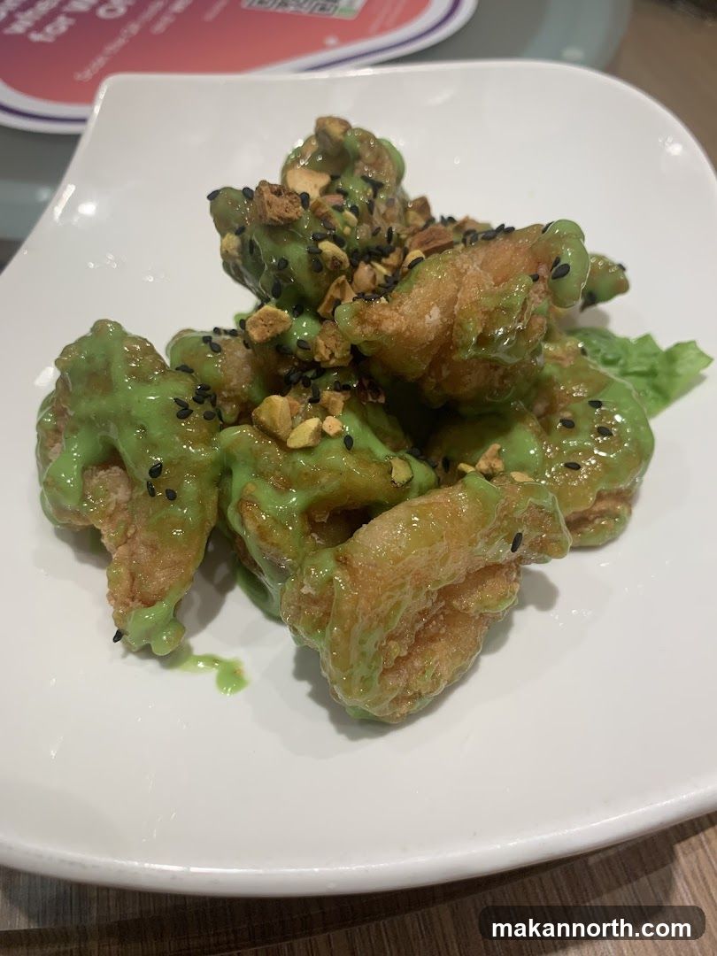 Fried Seafood with Green Sauce