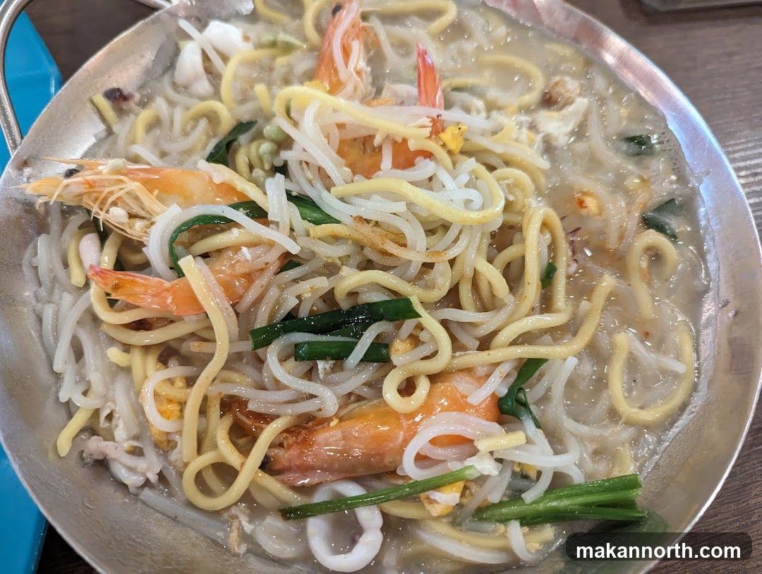 Seafood Noodles