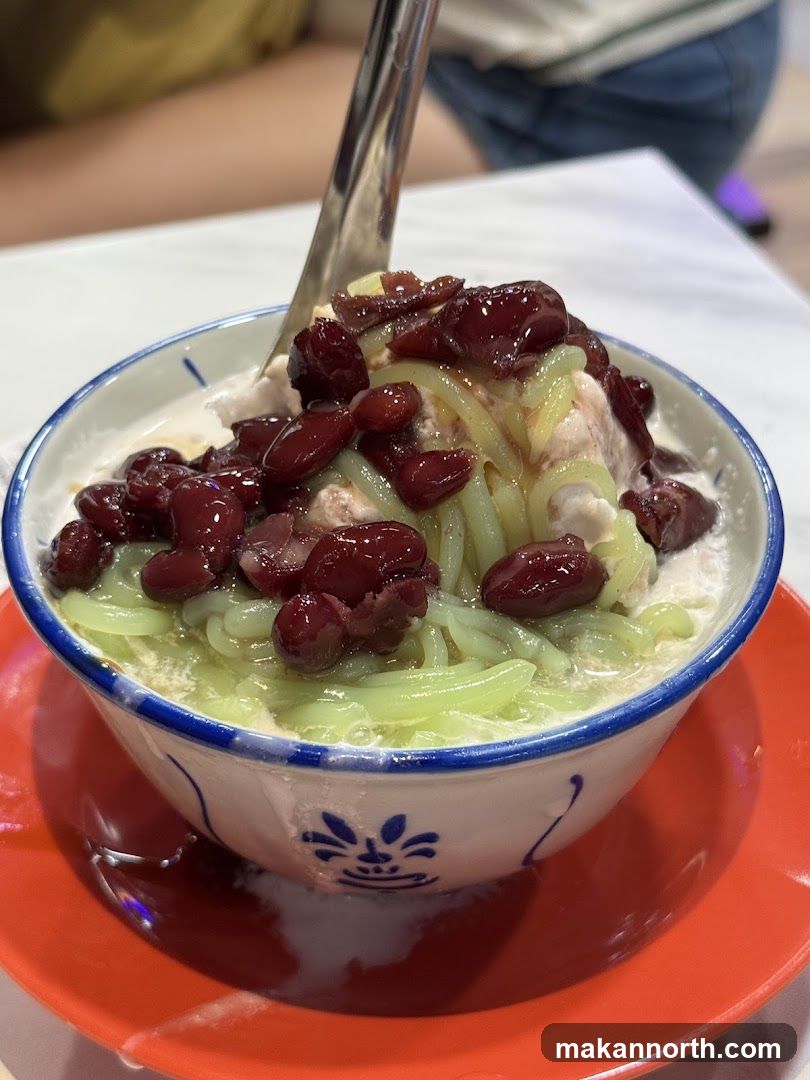 Dessert with Red Beans and Green Noodles