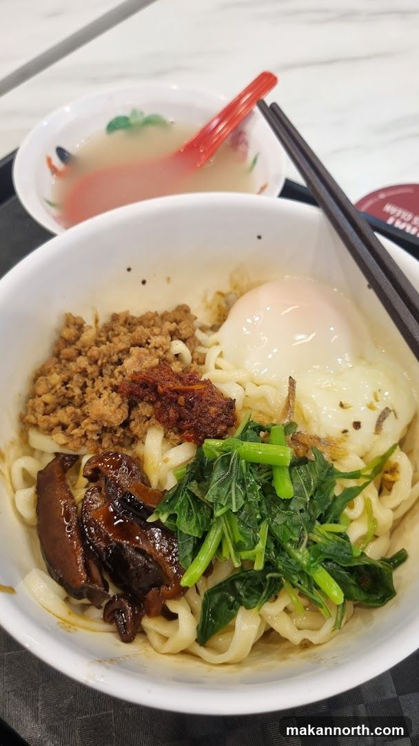 Noodles with Toppings