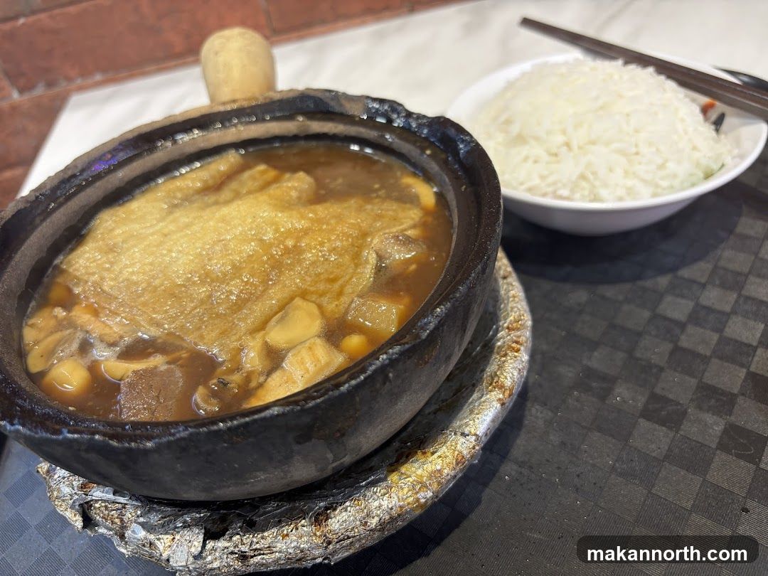 Claypot Dish with Rice