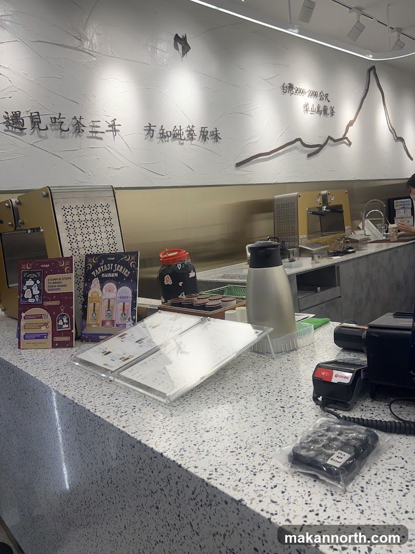 Tea Shop Counter