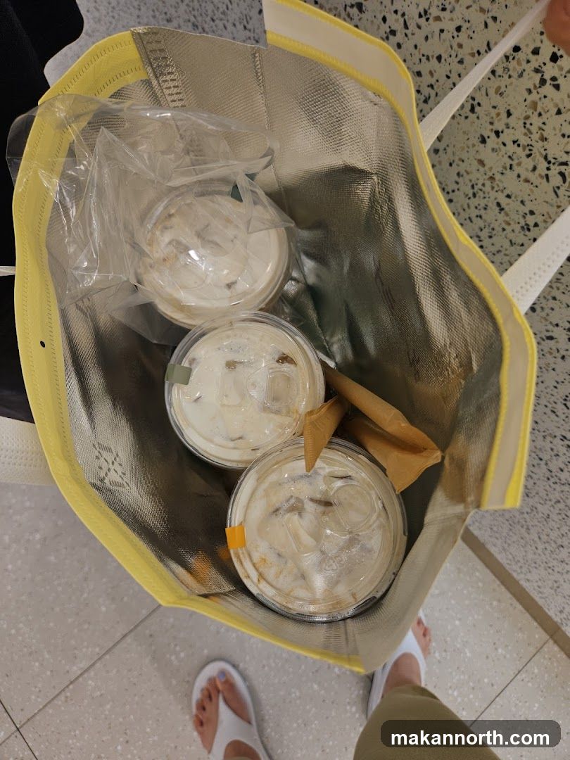 Takeaway Drinks in Insulated Bag