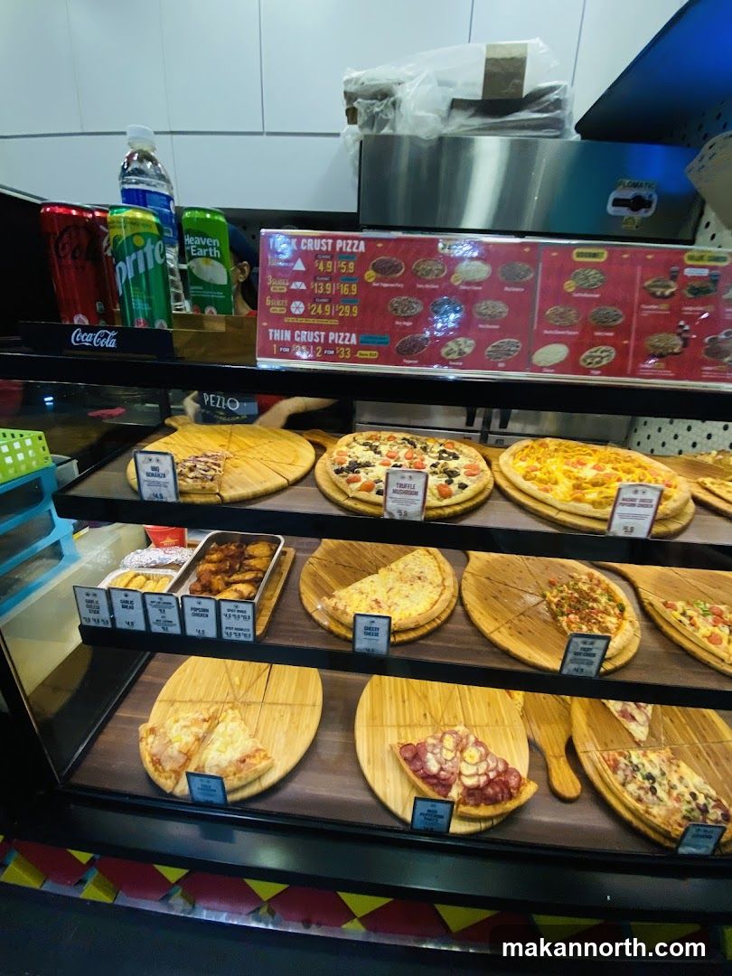 Pizza Display