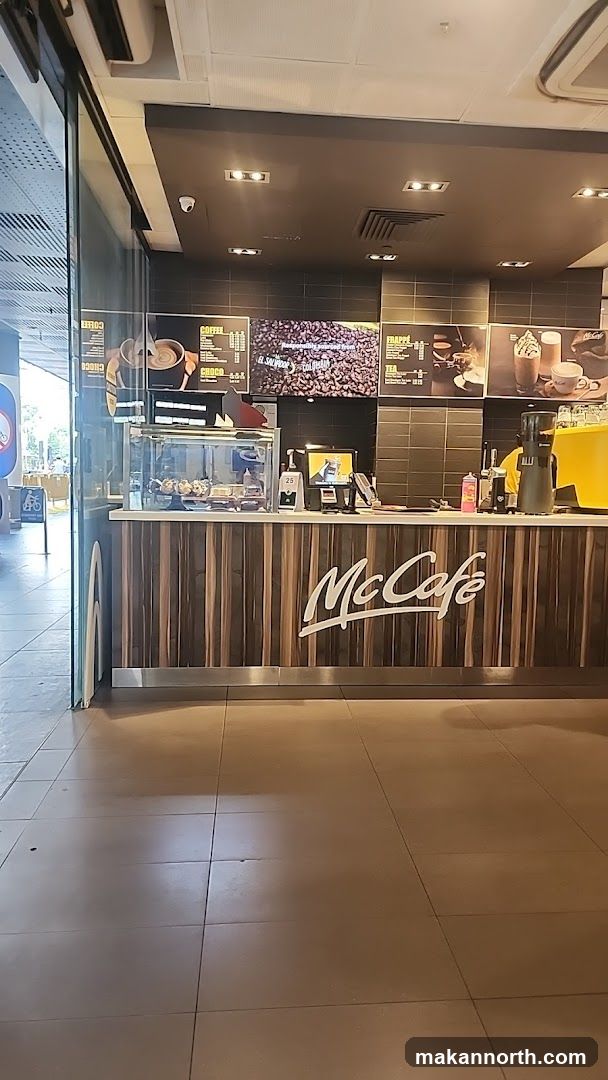 McCafé Counter