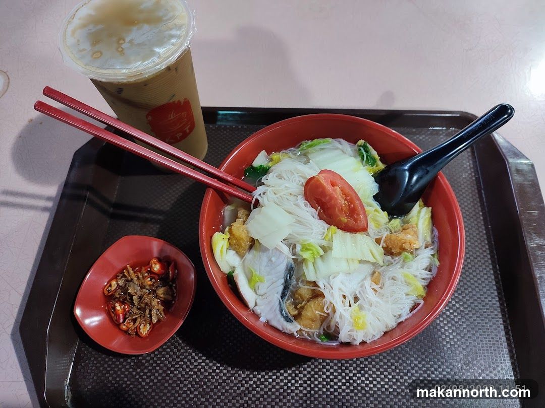 Fish Bee Hoon Soup with Drink
