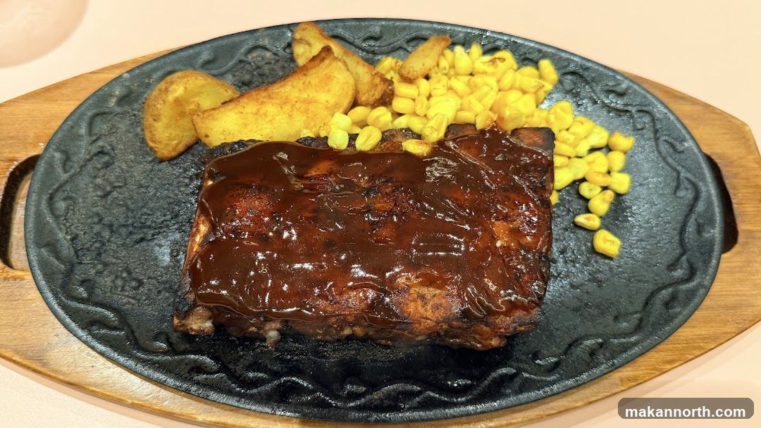 BBQ Ribs with Corn and Potato Wedges