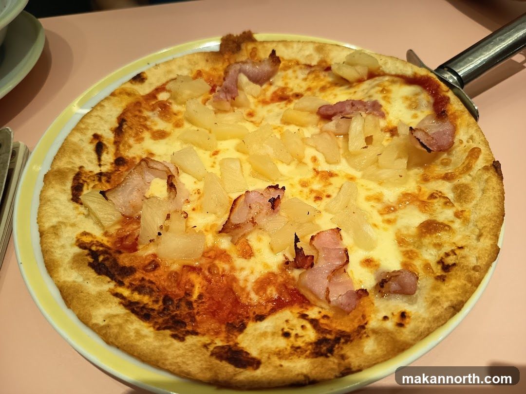 Hawaiian Pizza
