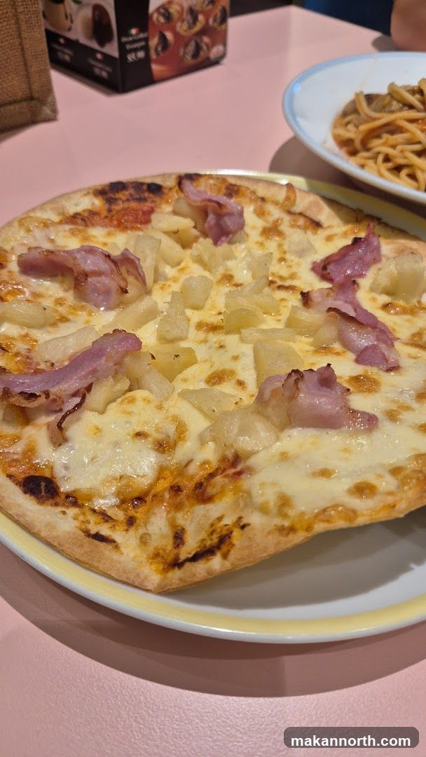 Hawaiian Pizza and Pasta