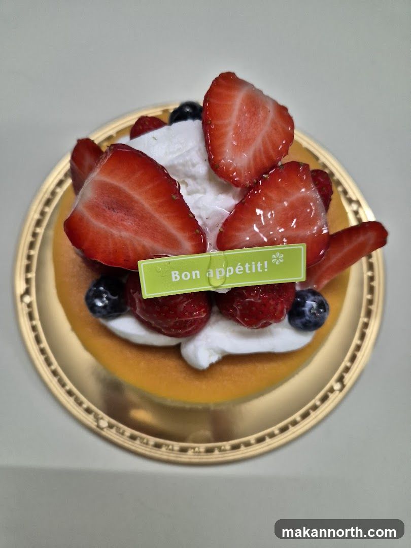 Strawberry and Blueberry Dessert