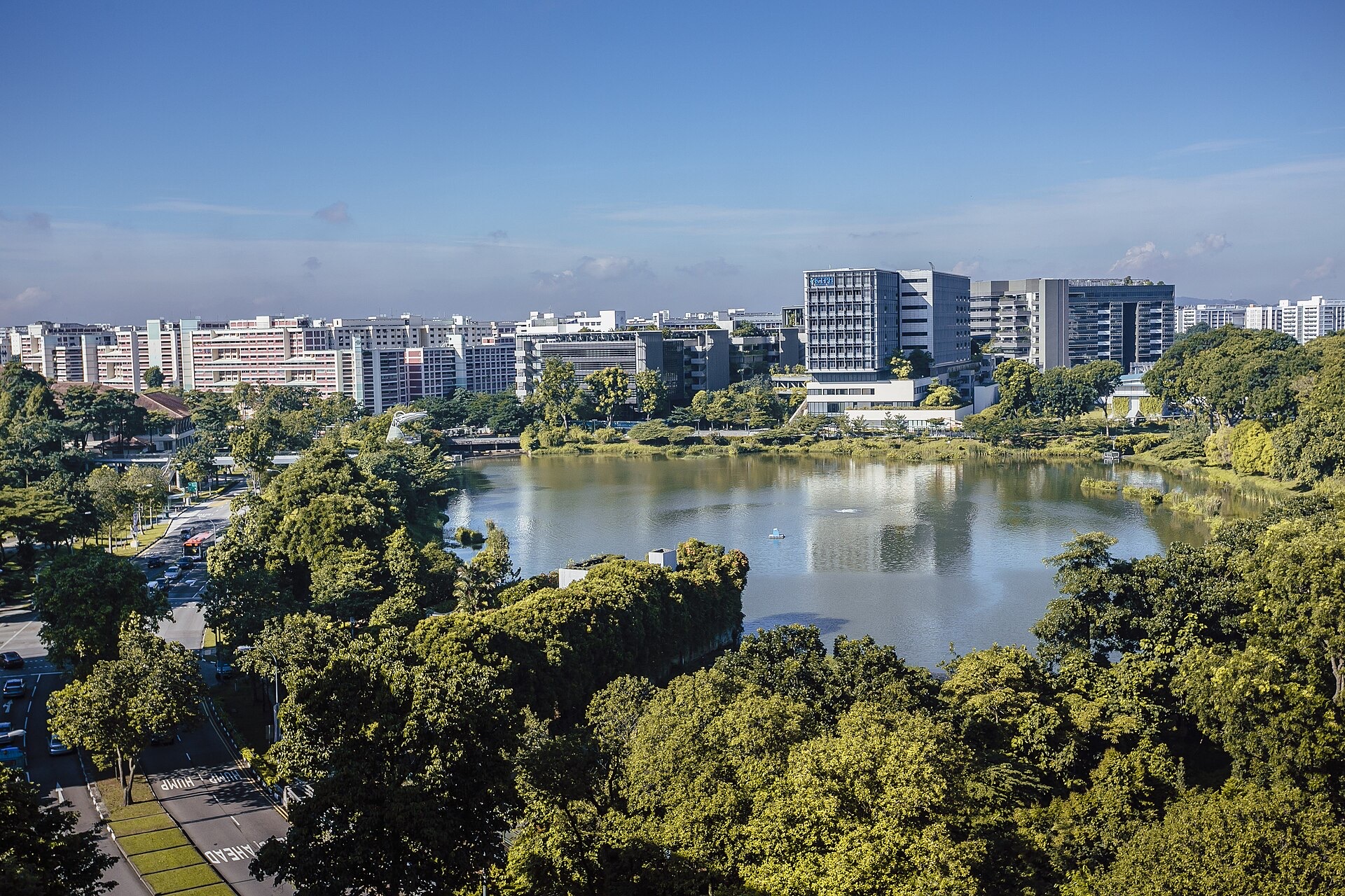 Yishun Pond Park loop beside Khoo Teck Puat Hospital
